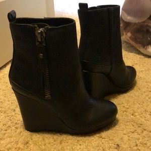 Brand new! Nine West. Black leather booties.